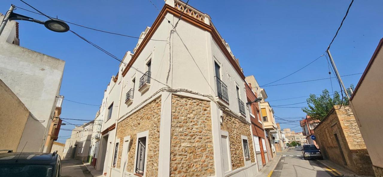卡马尔莱斯Casa Les Carolines别墅 外观 照片